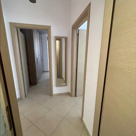 Apartamento Roan's Vlorë