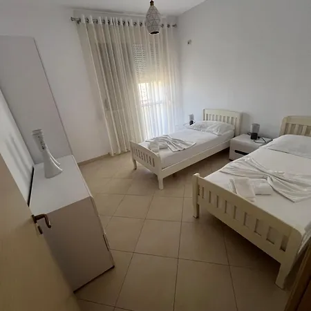 Apartamento Roan's Vlorë